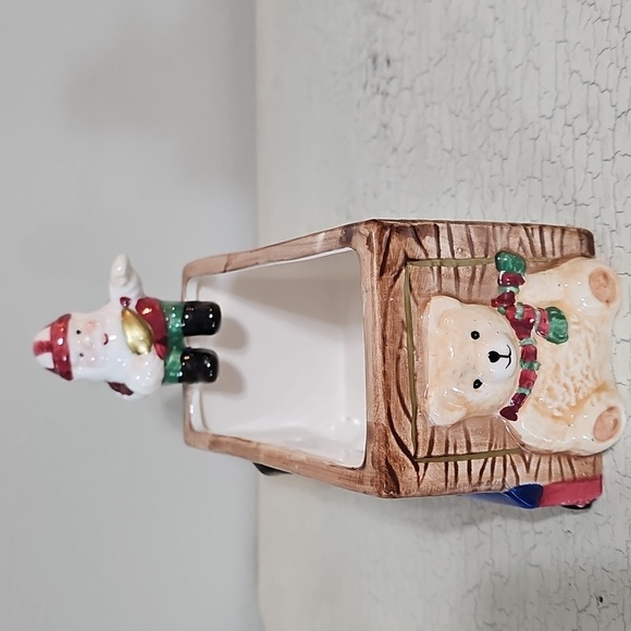 🎅 Christmas Train Car Planter/Holder - Santa & Teddy Bear - Picture 3 of 9